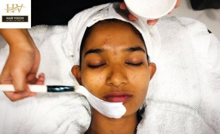 Get 10% Off on Detan Facial – Hair Vision Salon